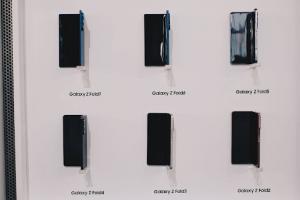 Galaxy Z Fold7 và Z Flip7 đắt, nhưng là “đắt xắt ra miếng”: Smartphone gập giờ đã hoàn thiện để đầu tư dài hạn