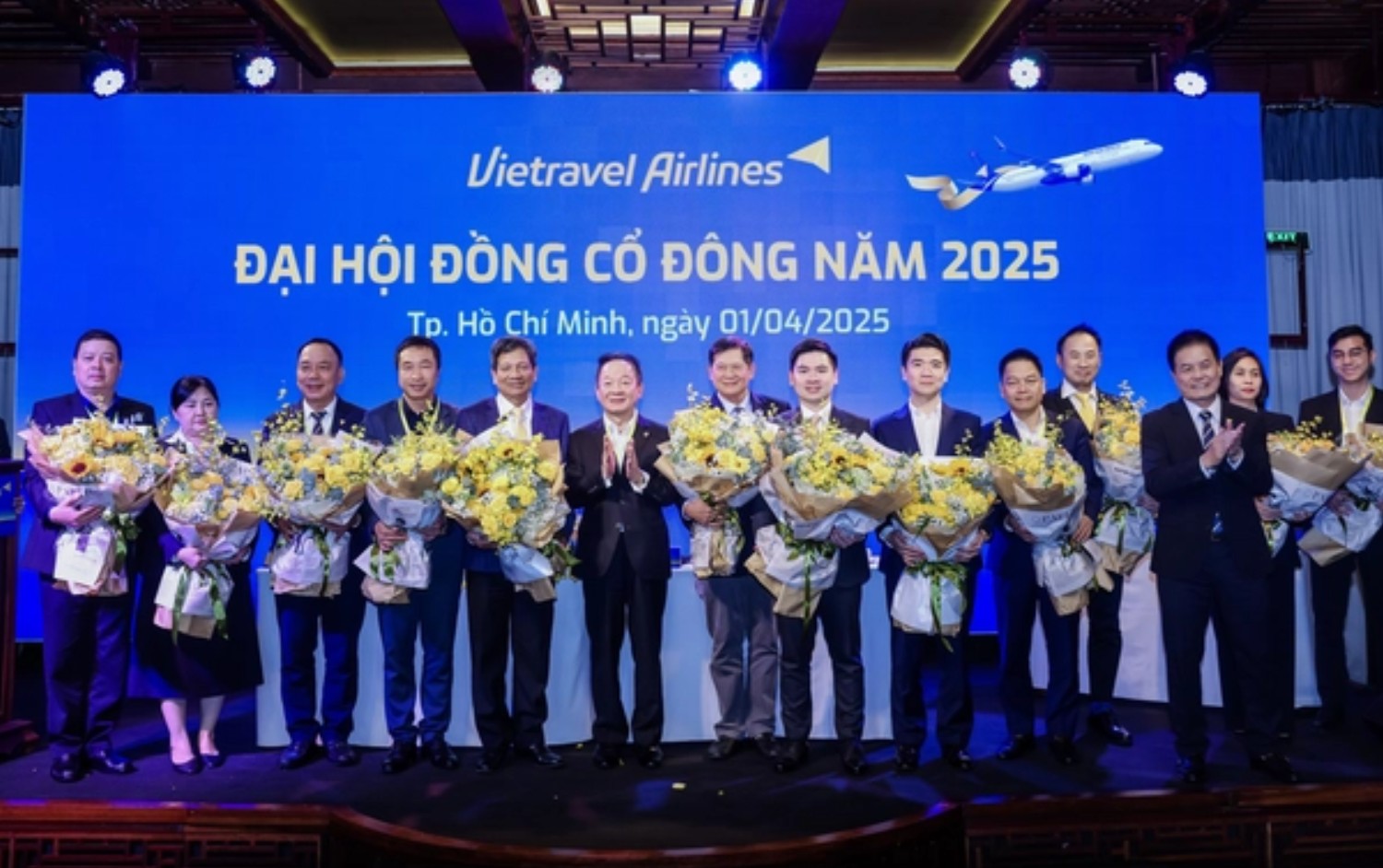Con trai bầu Hiển làm Chủ tịch Vietravel Airlines